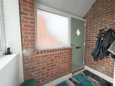 ENTRANCE PORCH